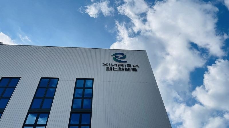 停车场充电桩建设：定制厂家如何满足新能源需求**