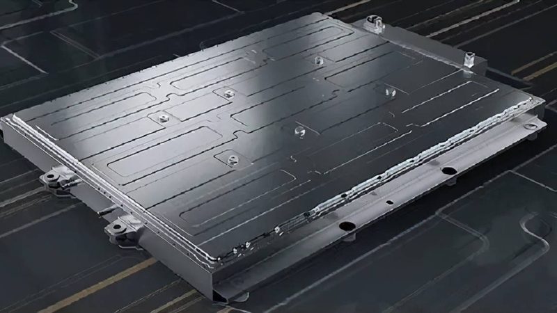 光伏组件选单晶还是多晶：技术解析与决策要点